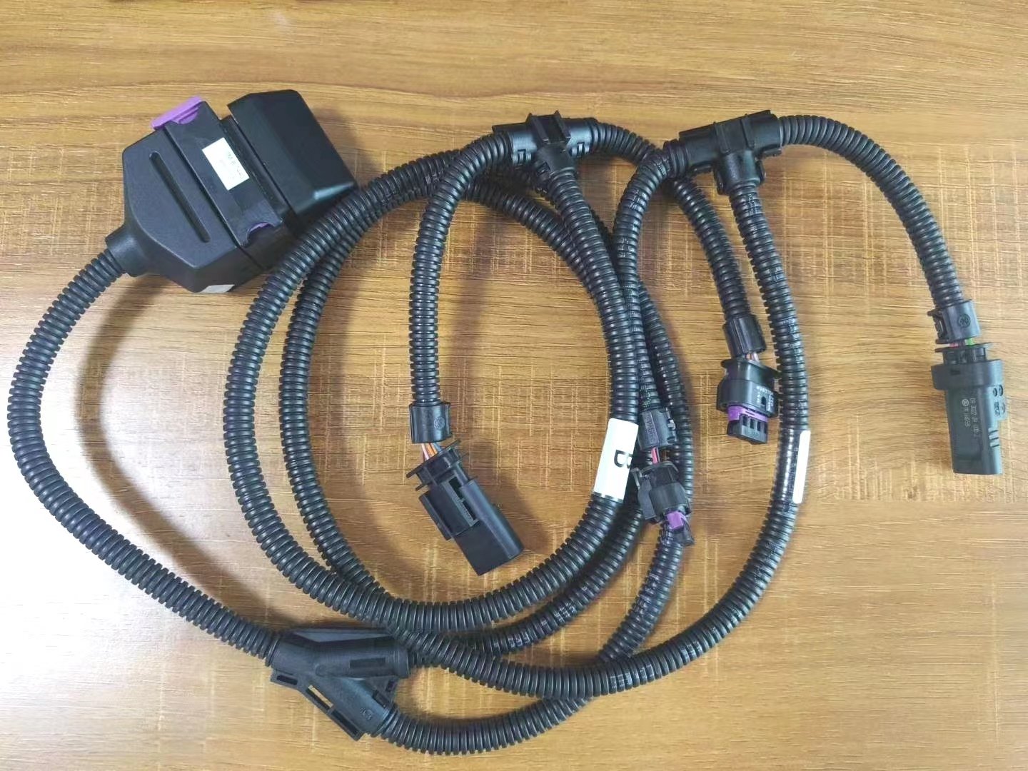 Display and control cable bundle